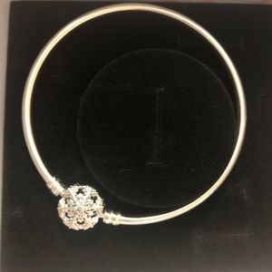 Pandora Snowflake Clasp Bangle Bracelet